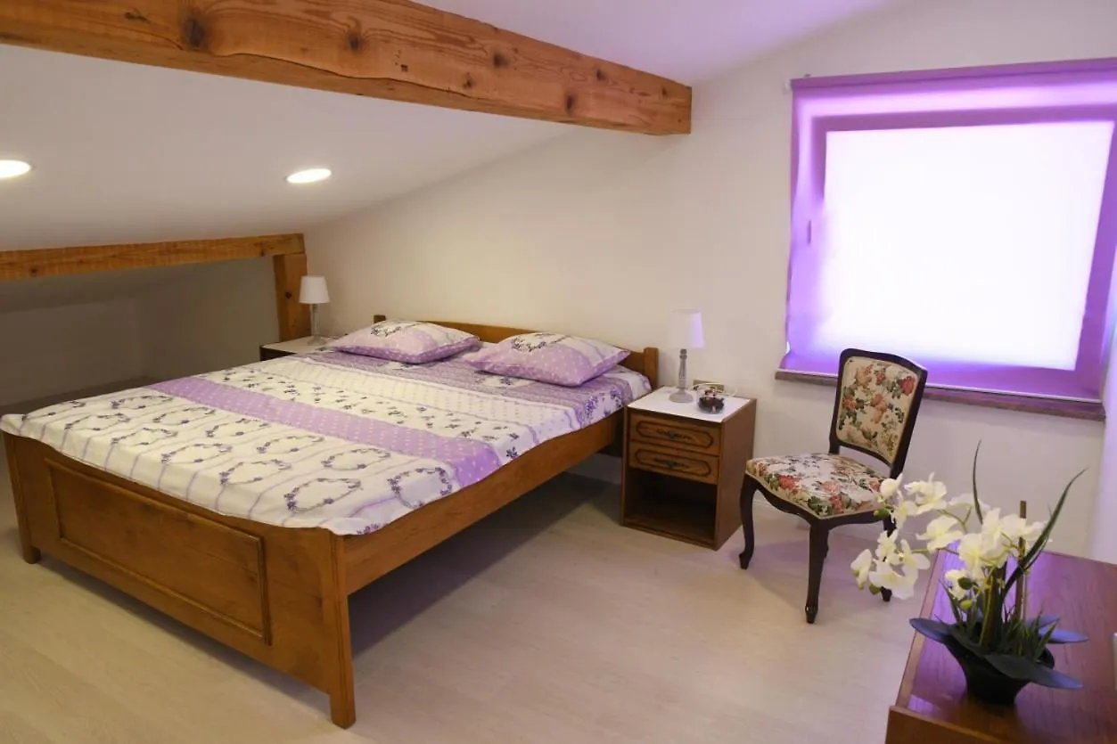 Relax Apartment Near Opatija, Sauna, Jacuzzi Marinici   Marinici (Primorsko-Goranska)